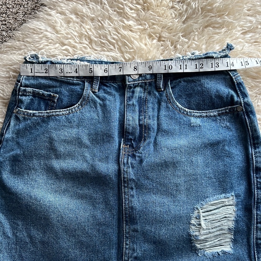 Missguided Blue Denim Distressed Mini Skirt - Picture 2 of 12